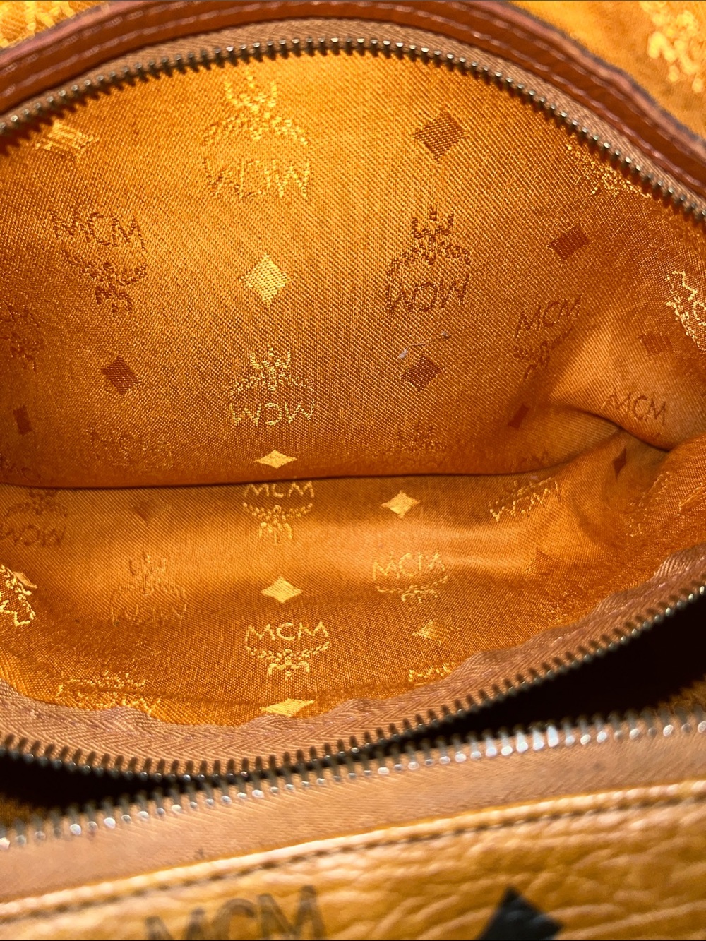 MCM Cognac Visetos Barrel Duffel with Tan Handles like a speedy 35 - Picture 14 of 17
